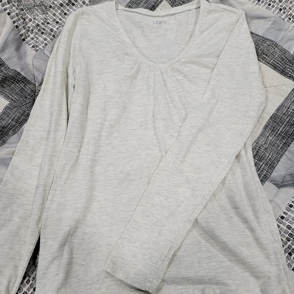 Loft Women's Sparkle Long-sleeved Tee Size M
